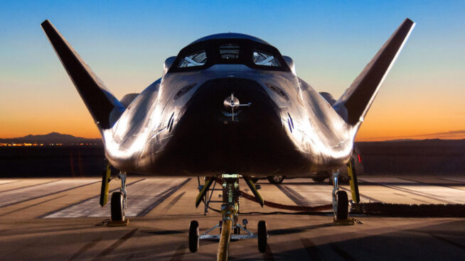 Dream Chaser, el avión espacial que sucederá al transbordador de la NASA está casi listo