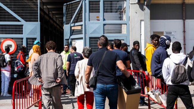 La comunidad gambiana en España ronda los 27.000 y destaca por su baja irregularidad