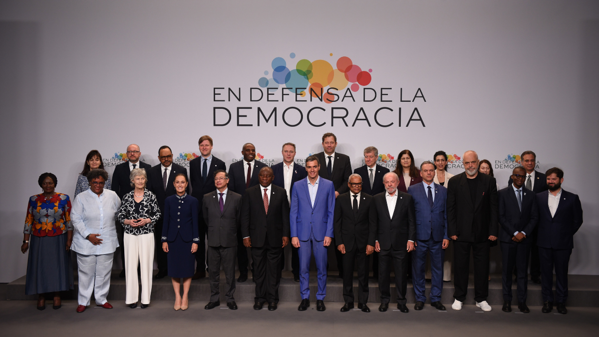 Eso no es izquierda, es populismo