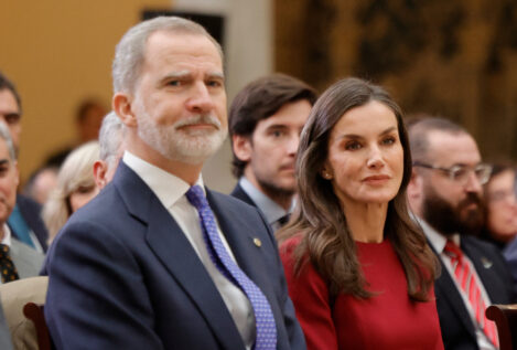 El salón-comedor de los Reyes en Zarzuela: con un aire de 'casa de campo', mucha luz y zona familiar
