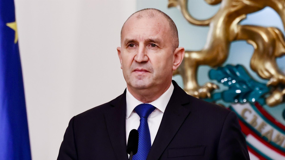 Rusia ve «prematuro» un giro europeo tras la victoria electoral de Radev en Bulgaria