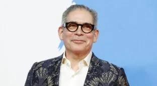 Boris Izaguirre, 60 años: «Mi ritual matutino consiste en darme tres duchas y desayunar boquerones con aguacate»