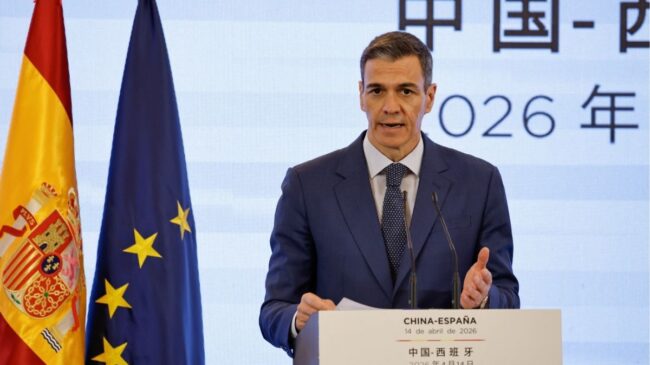 Sánchez anima a empresas chinas y españolas a más alianzas industriales y tecnológicas