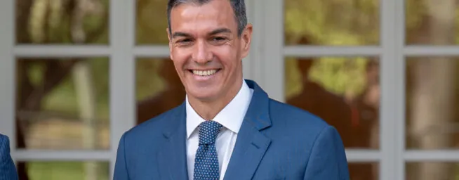 El libro favorito de Sánchez ha vendido más de 500 millones de copias, fue la primera novela moderna y narra una historia de amistad