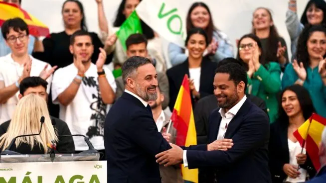 Vox se crece con el acuerdo en Extremadura y confía en extenderlo hasta La Moncloa