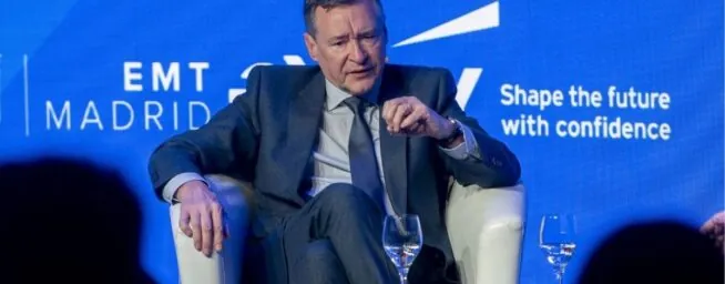 Ángel Simón, nuevo presidente no ejecutivo de Indra en sustitución de Ángel Escribano