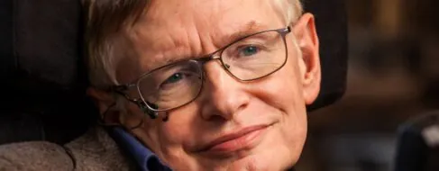 Stephen Hawking, ya avisó a sus 70 años: «No importa lo difícil que la vida parezca, siempre hay algo que puedes hacer y tener éxito en ello»