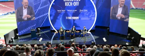 Louzán avisa al Gobierno de España: «Debe empezar a implicarse en el Mundial 2030»