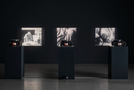 The Fold, de Hoda Afshar: el velo más allá de miradas coloniales