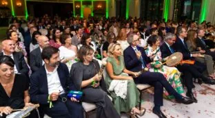 The Positive Awards 2026: los finalistas de los premios que redefinen el impacto positivo