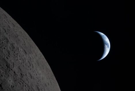 Los astronautas de Artemis II realizan con éxito la segunda maniobra para volver a la Tierra