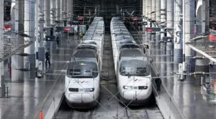 El misterio de los asientos fantasma: trenes de Renfe con plazas libres no admiten reservas