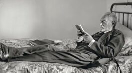 Miguel de Unamuno, filósofo, lo advirtió en 1895: «La vida verdadera es la que no hace ruido. Buscad lo que es eterno en lo que no se ve»