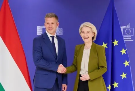 Von der Leyen y Magyar negociarán para desbloquear los fondos congelados a Hungría