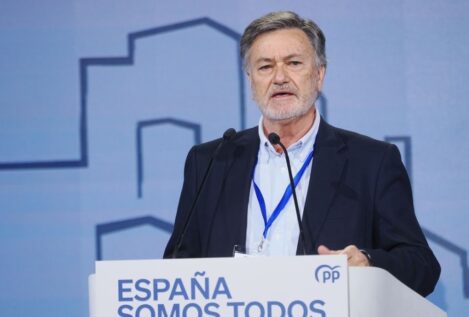 Francisco Vázquez (PP), presidente de las Cortes de Castilla y León con el apoyo de Vox