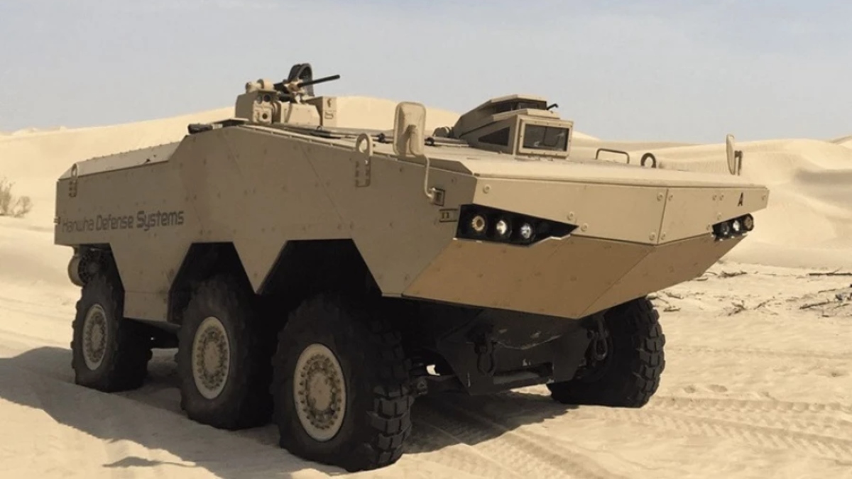 Indra y la surcoreana Hanwha ofrecerán el vehículo blindado 6×6 al Ejército de Chile
