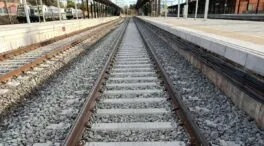 La deuda acosa a Puente: ADIF tiene que pagar 1.121 millones con la red bajo mínimos