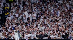 El Madrid se somete al Bernabéu: 39 días de suplicio para la afición más exigente del mundo