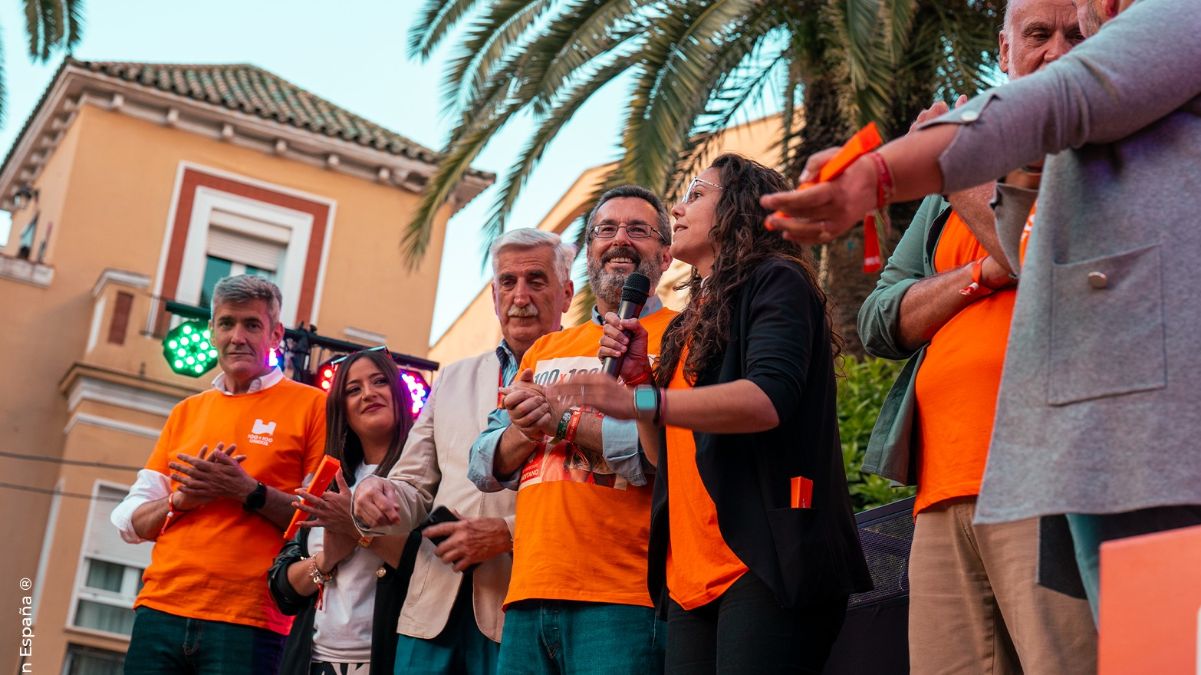 El partido 100×100 Unidos vence en La Línea de la Concepción (Cádiz)