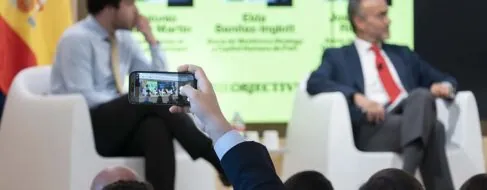 THE OBJECTIVE reúne a expertos para analizar el impacto de la IA en el empleo