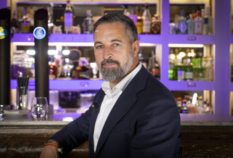 Santiago Abascal: «Sánchez sabe que perder el poder lo sitúa en el banquillo de los acusados»