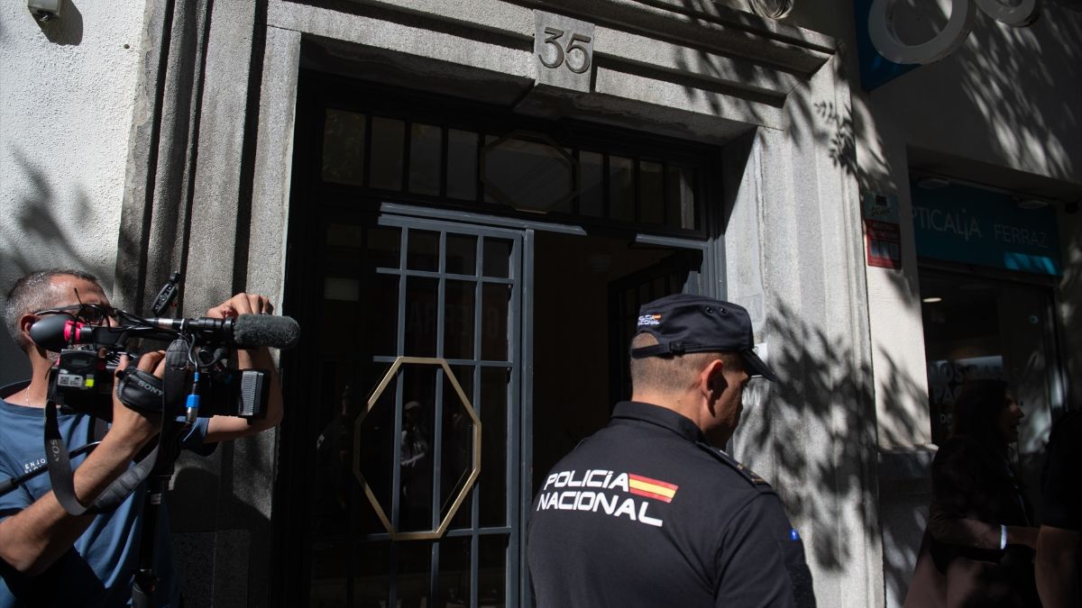 Sindicatos policiales defienden a los agentes de la UDEF ante el ataque por el caso Plus Ultra