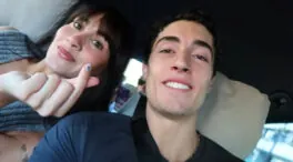 Así es un día con Aitana y Plex por Valencia: de los antidepresivos a lo que no pueden faltar en su camerino