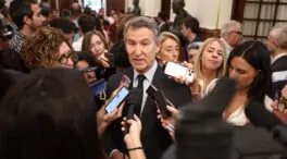 Feijóo estalla y asegura que el Gobierno «apesta» y está en una «situación agónica»