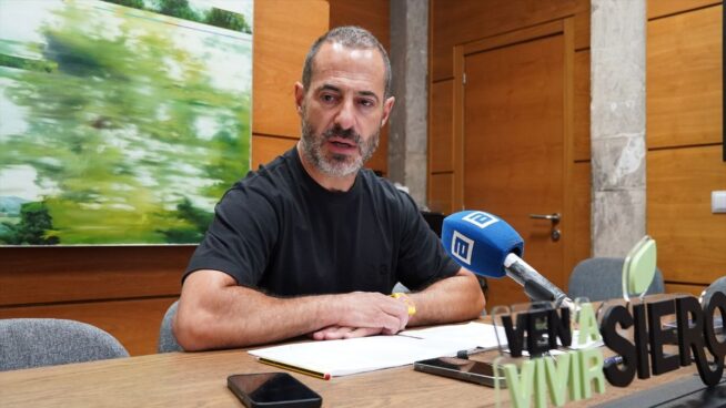 El alcalde de Siero (Asturias) denuncia por injurias por vídeos realizados con IA en redes