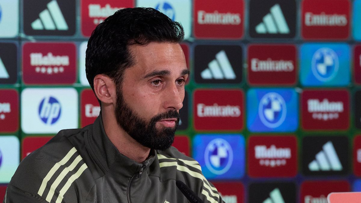 Arbeloa defiende a Florentino: «Si el Madrid ha tocado fondo, ¿qué han tocado los demás?»