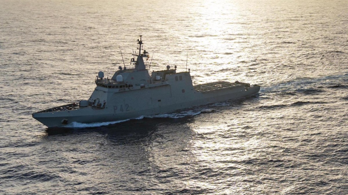 La Armada adquiere cinco barcos por 44,8 millones para transportar fuel a sus arsenales