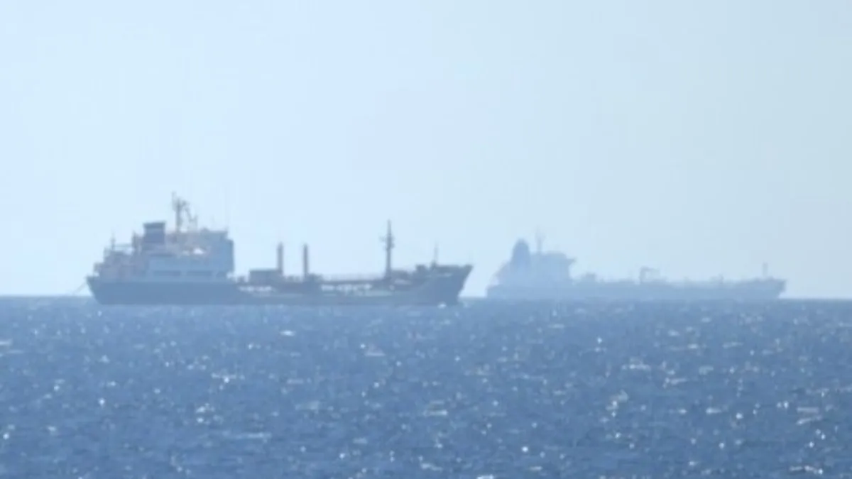 El buque español ‘Rayo’ vigila a tres barcos de la Marina rusa en el Mediterráneo