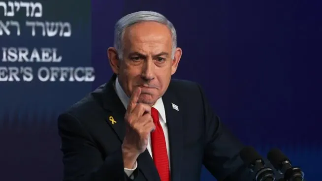 Netanyahu se reunió en secreto con el presidente de Emiratos Árabes en plena guerra