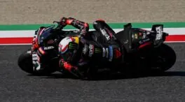 Marco Bezzecchi se impone en casa a Jorge Martín y afianza su liderato de MotoGP