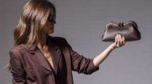 Adiós a lo mini: los bolsos más deseados de Mango y Zara rescatan el espíritu de los 90 y son la nueva obsesión de las expertas en moda