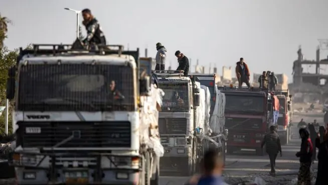 Libia detiene a una española y a otros nueve activistas de un convoy humanitario para Gaza