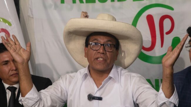 La Fiscalía de Perú pide cinco años de cárcel para el candidato presidencial Sánchez