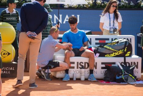 Alcaraz se pierde Wimbledon y Queen's para completar su recuperación de la muñeca