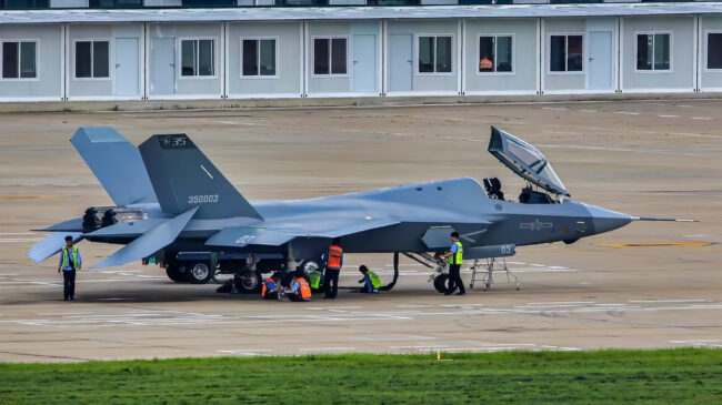 China comienza a exportar el J-35, el avión cuyo diseño robó a EEUU hasta copiarle el nombre