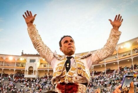 El realismo mágico de Ferrera incendia Las Ventas