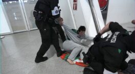 Graves altercados contra la Ertzaintza en Bilbao en la bienvenida a los activistas de la Flotilla
