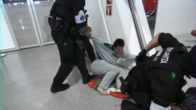 Graves altercados contra la Ertzaintza en Bilbao en la bienvenida a los activistas de la Flotilla