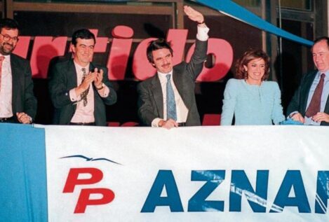 30 años de la investidura de Aznar: de los pactos con los nacionalistas al 11-M