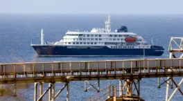 El Gobierno cede ante la OMS y Canarias acogerá el crucero con el brote de hantavirus