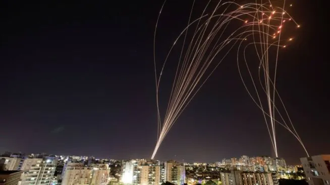 Israel asegura que Hezbolá lanzó 200 cohetes a sus tropas y su territorio el fin de semana