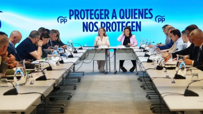 El PP estudia con sindicatos y policías su plan contra el crimen organizado
