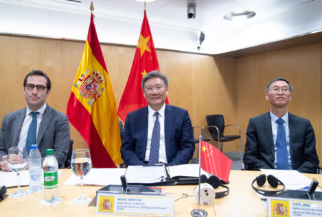 Cuerpo llama a dialogar con China «de igual a igual» tras las críticas de Pekín a la UE