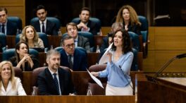 Ayuso ataca al PSOE tras sus días en México: «Nosotros no viajamos con prostitutas»