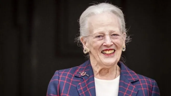 Vuelven a ingresar a la reina Margarita de Dinamarca tras detectarle un trombo