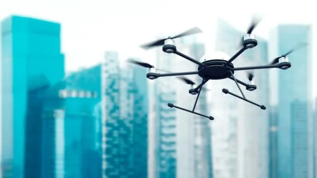 Indra desarrollará un sistema para gestionar el uso de drones en el espacio aéreo de Canadá